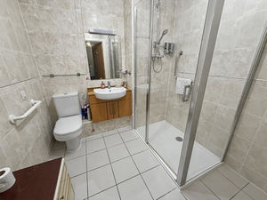 Photo 9- click for photo gallery
